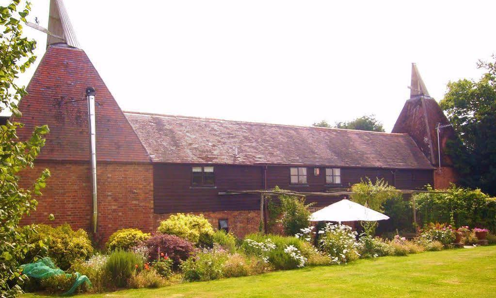 Bed and Breakfast Bishopsdale Oast Ашфорд Экстерьер фото